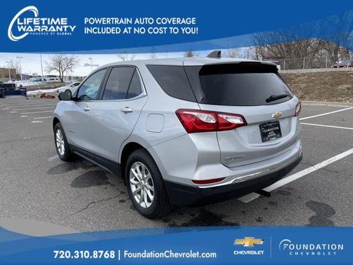 Photo 3 of 11 of 2021 Chevrolet Equinox 2LT