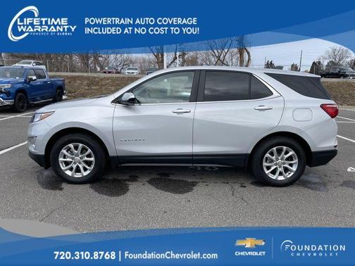 Photo 2 of 11 of 2021 Chevrolet Equinox 2LT