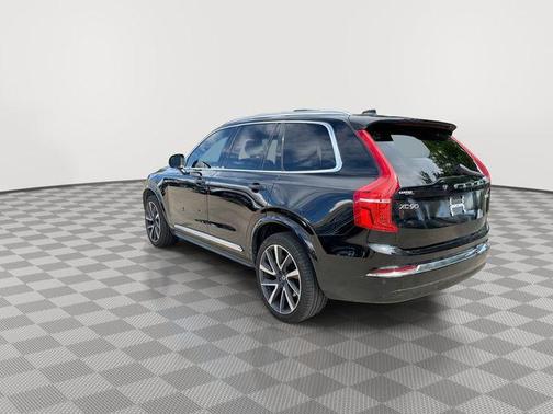 2024 Volvo XC90 B5 Plus Bright Theme