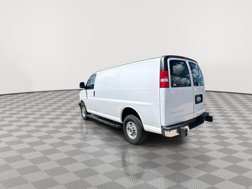2023 GMC Savana 2500 Work Van