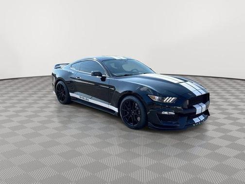 2019 Ford Shelby GT350 Base