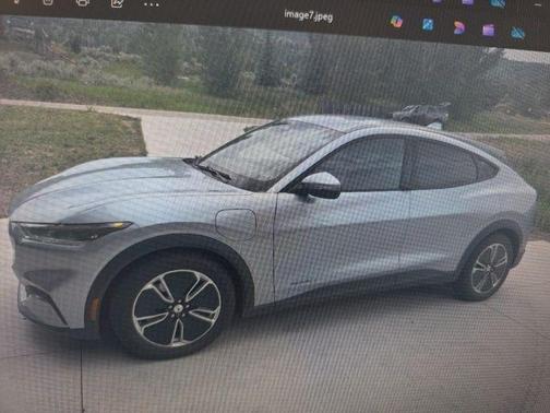 2022 Ford Mustang Mach-E Select