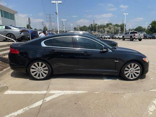 2009 Jaguar XF Luxury