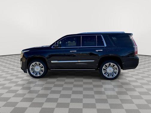 2017 Cadillac Escalade Platinum