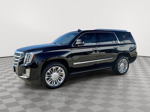 2017 Cadillac Escalade Platinum