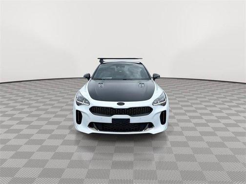 2020 Kia Stinger GT1