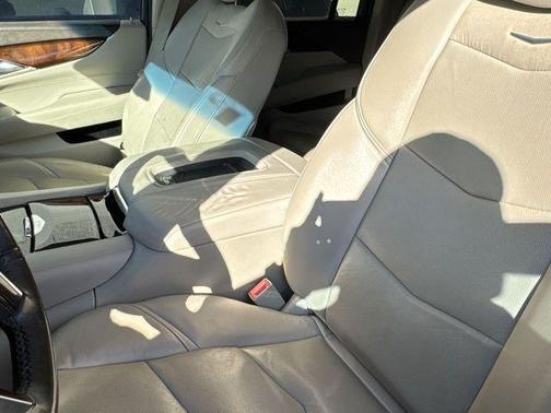 2016 Cadillac Escalade ESV Premium