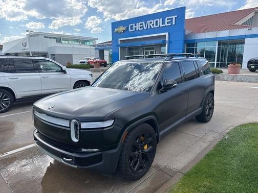 2023 Rivian R1S Adventure Quad Motor Large Pack