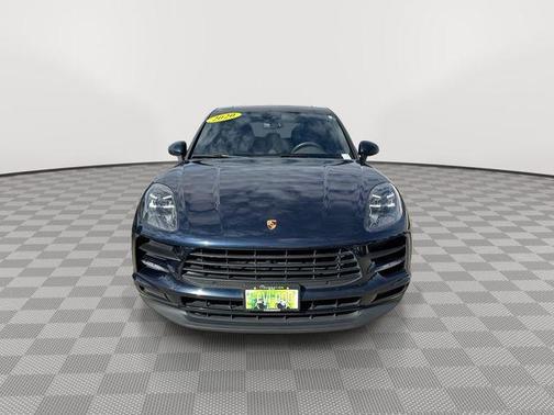 2020 Porsche Macan Base