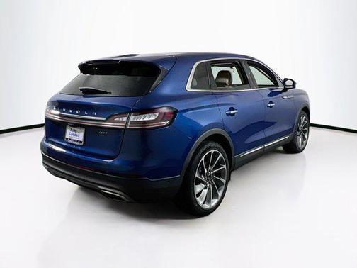 2020 Lincoln Nautilus Reserve