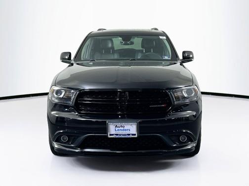 DB Black Crystal Clearcoat 2017 Dodge Durango GT