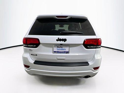 2022 Jeep Grand Cherokee Laredo