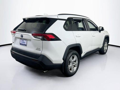 2019 Toyota RAV4 Hybrid XLE
