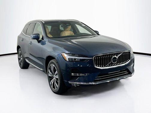 2022 Volvo XC60 B6 Inscription