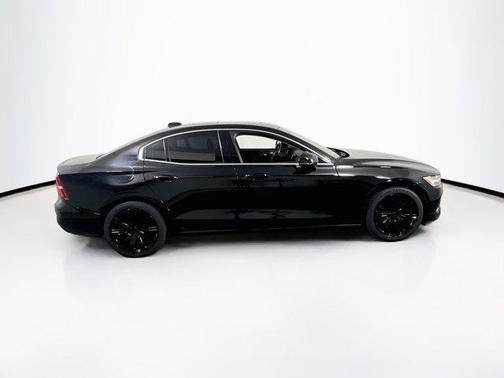 Black Stone 2019 Volvo S60 T5