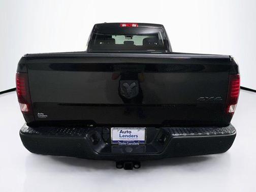 2022 RAM 1500 Classic Warlock Quad Cab 4x4 6'4' Box