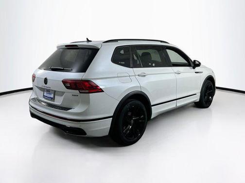 2023 Volkswagen Tiguan 2.0T SE R-Line Black 4MOTION