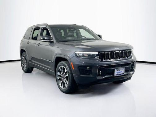 2022 Jeep Grand Cherokee Overland