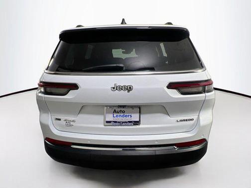 2021 Jeep Grand Cherokee L Laredo
