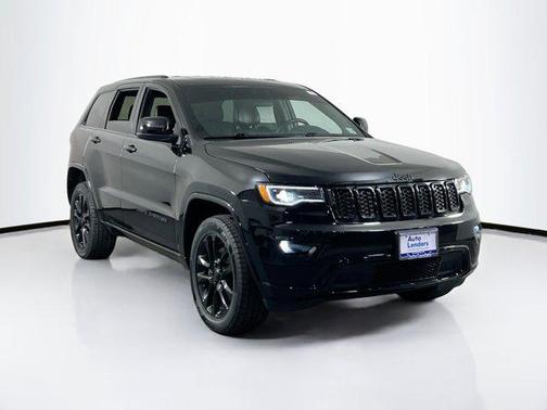 2021 Jeep Grand Cherokee Laredo