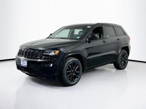 2021 Jeep Grand Cherokee Laredo