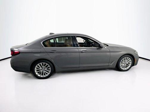 2021 BMW 530 xDrive