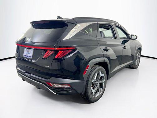Phantom Black 2023 Hyundai TUCSON Limited