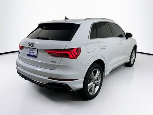 2022 Audi Q3 45 S line Premium Plus