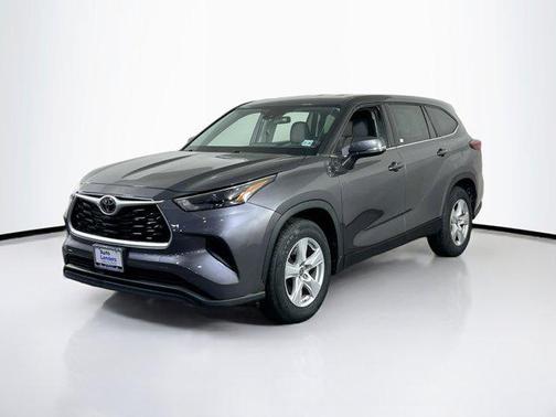 2022 Toyota Highlander L