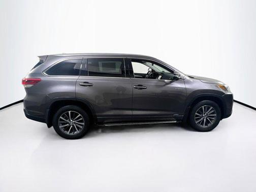 2018 Toyota Highlander Hybrid XLE