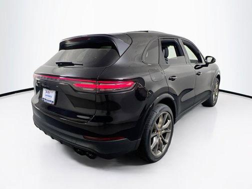 2021 Porsche Cayenne AWD