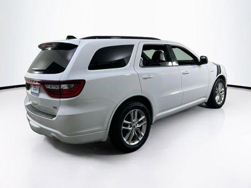 White Knuckle Clearcoat 2023 Dodge Durango R/T Plus AWD
