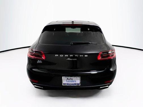 2017 Porsche Macan AWD