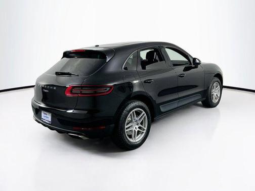 2017 Porsche Macan AWD