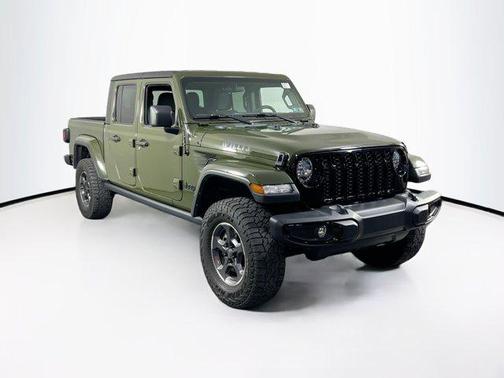 2022 Jeep Gladiator Sport