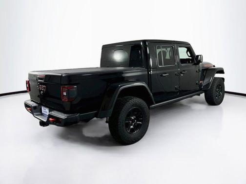 Black Clearcoat 2023 Jeep Gladiator Mojave 4x4