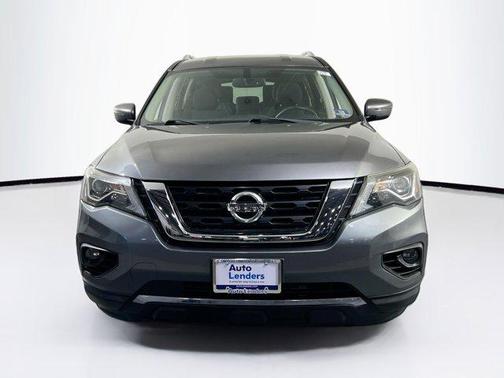 2019 Nissan Pathfinder SV