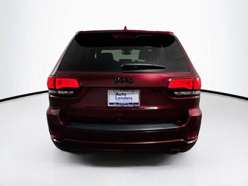 2022 Jeep Grand Cherokee Laredo