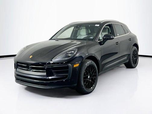 2023 Porsche Macan AWD