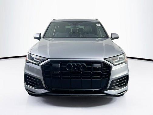 2021 Audi Q7 55 Premium Plus