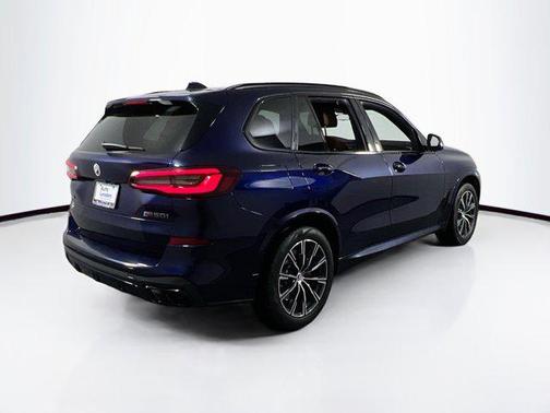 2023 BMW X5 M50i