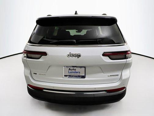 2021 Jeep Grand Cherokee L Laredo