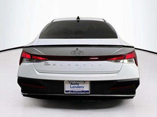 2025 Hyundai ELANTRA Sport