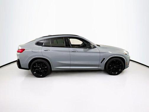 2022 BMW X4 M40i