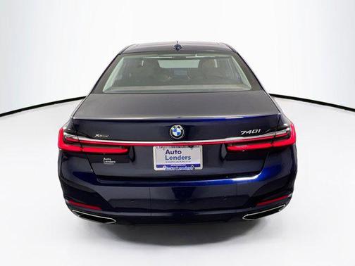 Tanzanite Blue II Metallic 2021 BMW 740 xDrive