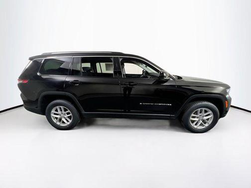 2021 Jeep Grand Cherokee L Laredo