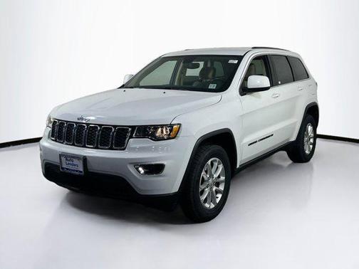 2022 Jeep Grand Cherokee Laredo