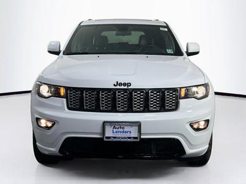 2021 Jeep Grand Cherokee Laredo
