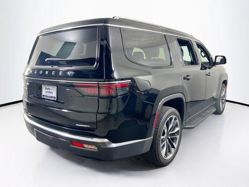 2022 Jeep Wagoneer Series II 4x4