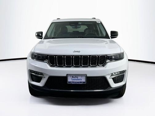 Bright White Clearcoat 2023 Jeep Grand Cherokee Limited
